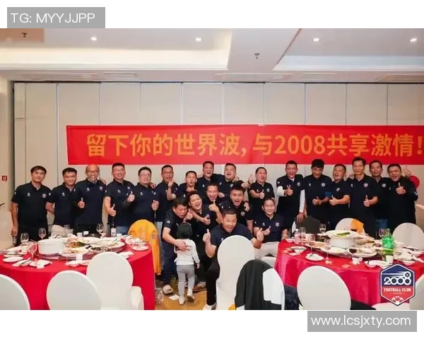 各大足球明星加盟俱乐部背后的故事与影响分析